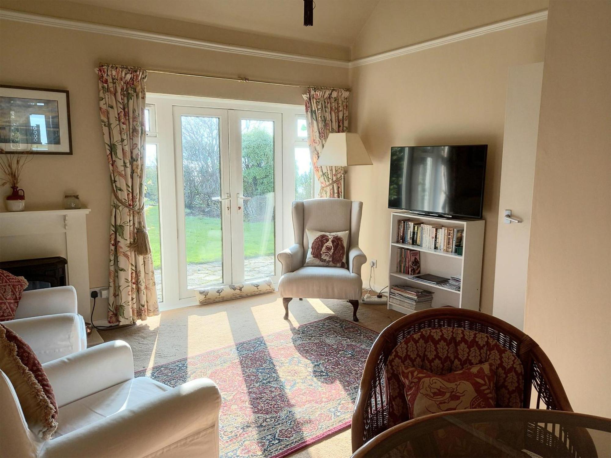 Tarandoun Cottage Хелънсбърг Екстериор снимка